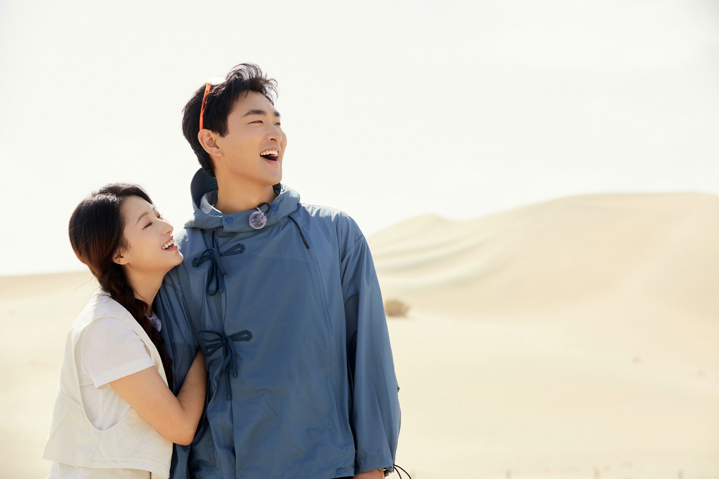 王彦霖艾佳妮夫妻综艺首秀《爱的修学旅行》默契度满分 