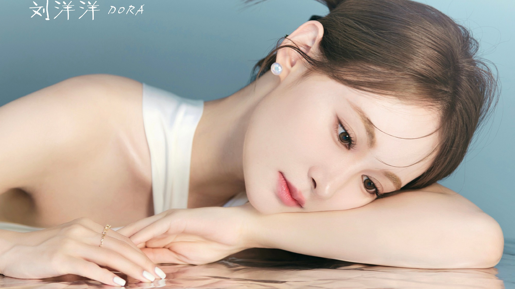 风沙无声，父爱千钧 —— 刘洋洋新歌《只想陪你细数风沙》深情上线。 